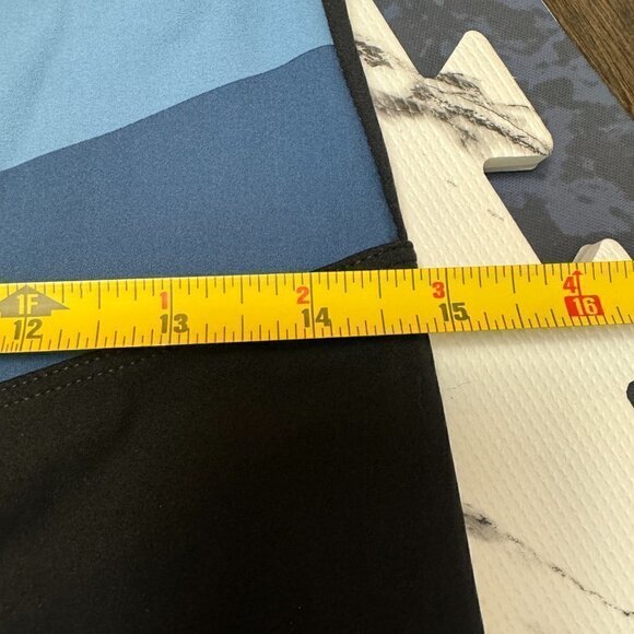 NWT - Zyia Shades of Blue Block Luxe Hi=Rise 7/8 Size 8-10 - Picture 3 of 8